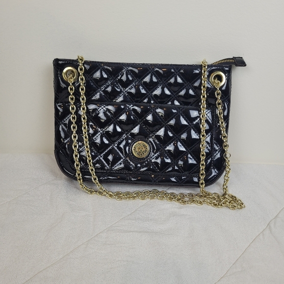 Anne Klein Vintage Faux Patent Leather Black Quilted Shoulder Bag Lady Adj Chain